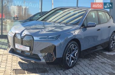 BMW iX  2022