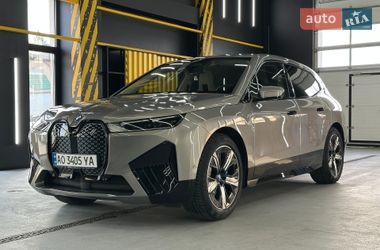 BMW iX  2022