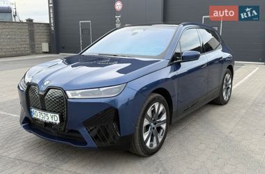 BMW iX  2024