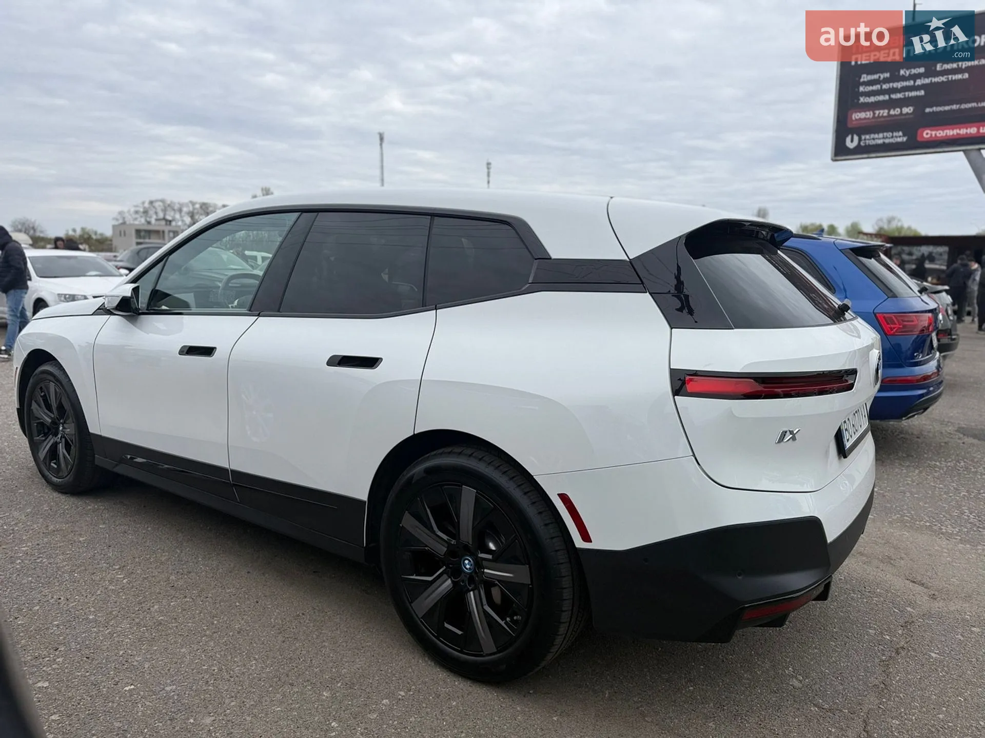 BMW iX 2024 VIN WB523CF06RCR65641 фото оголошення 9 з 36