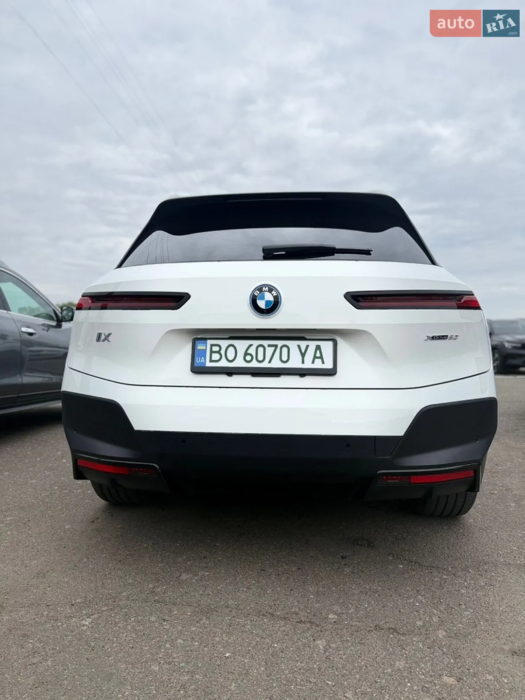 BMW iX 2024 VIN WB523CF06RCR65641 фото оголошення 12 з 36