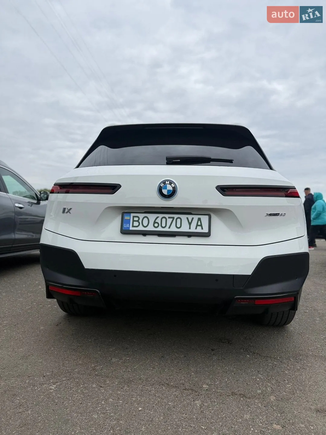 BMW iX 2024 VIN WB523CF06RCR65641 фото оголошення 13 з 36