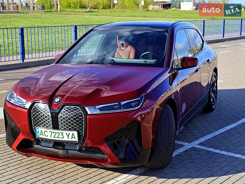 Внедорожник / Кроссовер BMW iX 2022 в Нововолынске