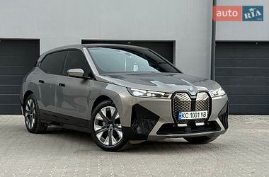 BMW iX  2022