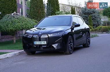 BMW iX  2022