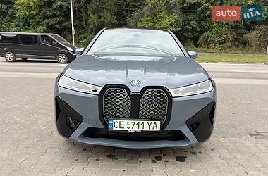 BMW iX  2023