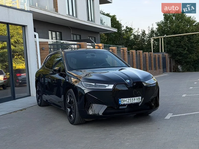 BMW iX 2022