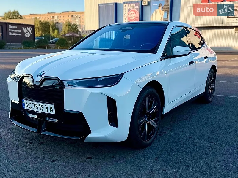 BMW iX 2024