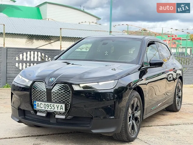 BMW iX 2021