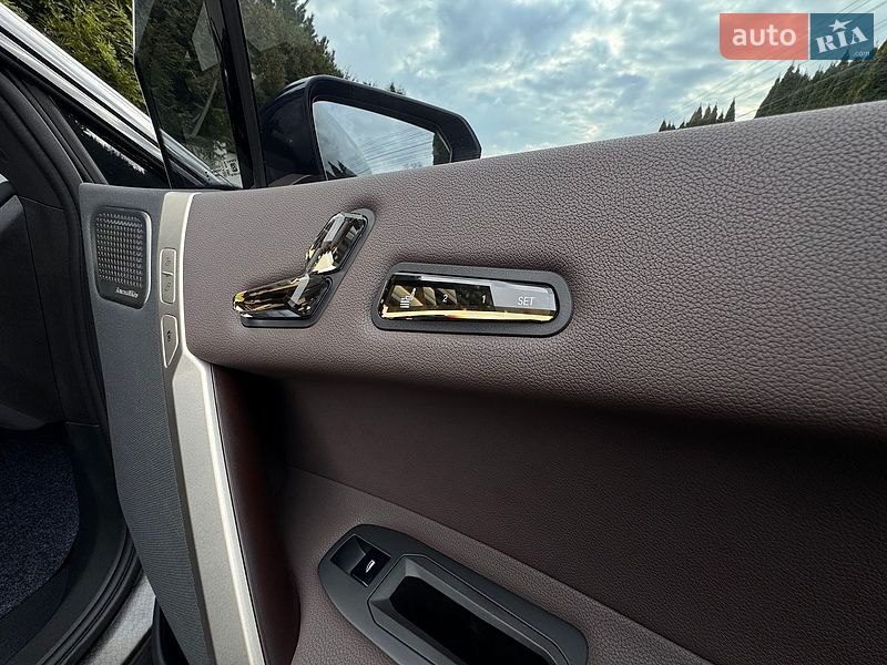 Позашляховик / Кросовер BMW iX 2023 в Києві фото 17 Позашляховик / Кросовер BMW iX 2023 в Києві