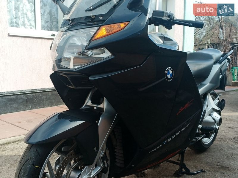 Мото BMW K 1200GT