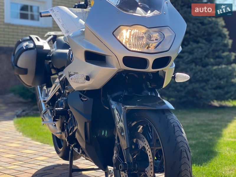 Мото BMW K 1200R