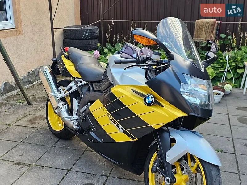 BMW K 1200S 2005
