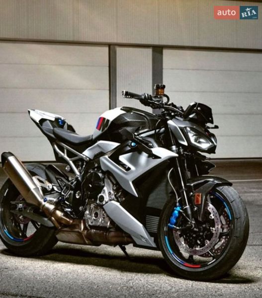 Мото BMW M 1000R