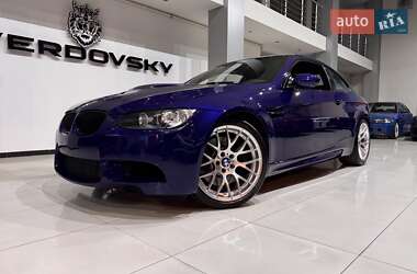 BMW M3  2010