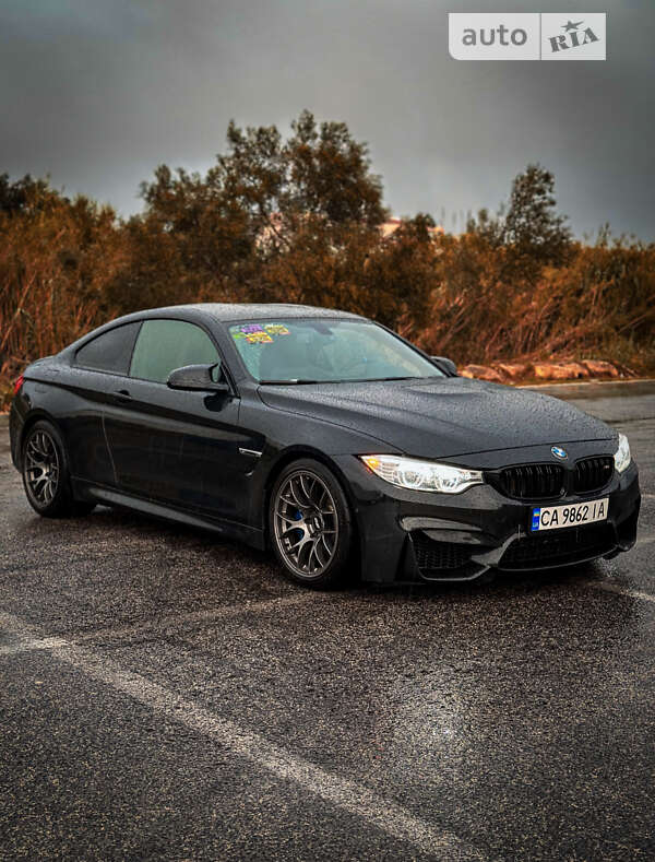 Купе BMW M4