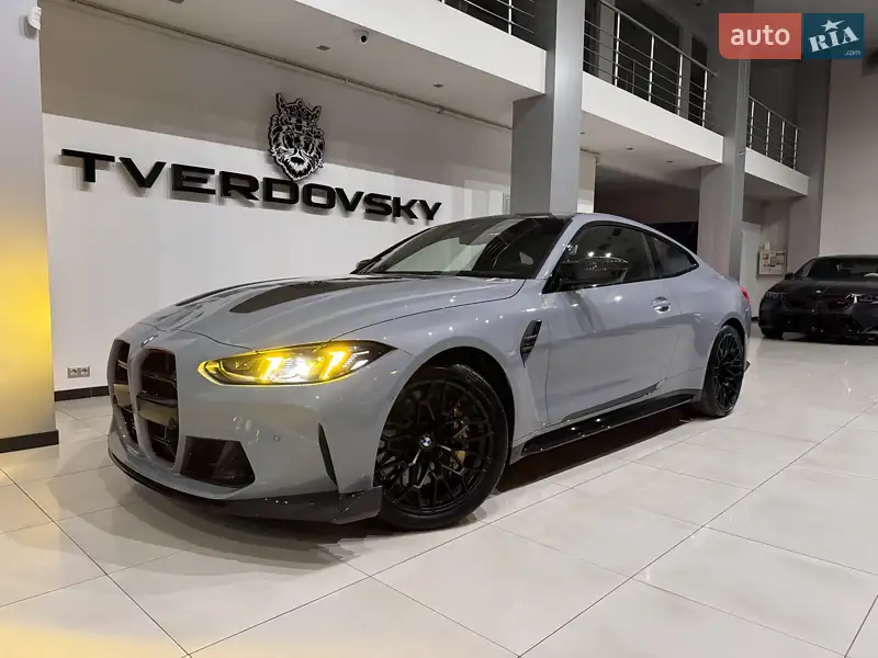 BMW M4 2025