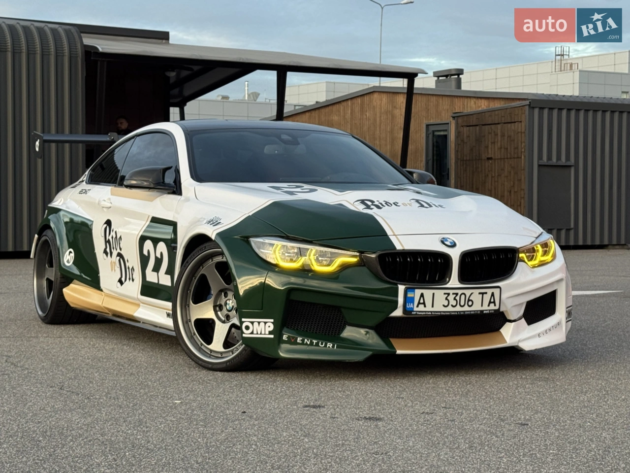 2017 BMW M4 - фото 1