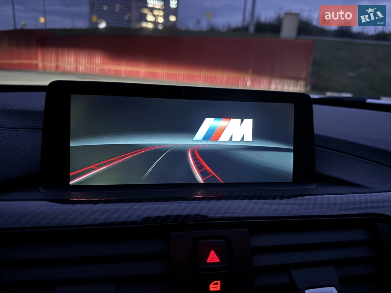 2017 BMW M4 - мініатюра 2