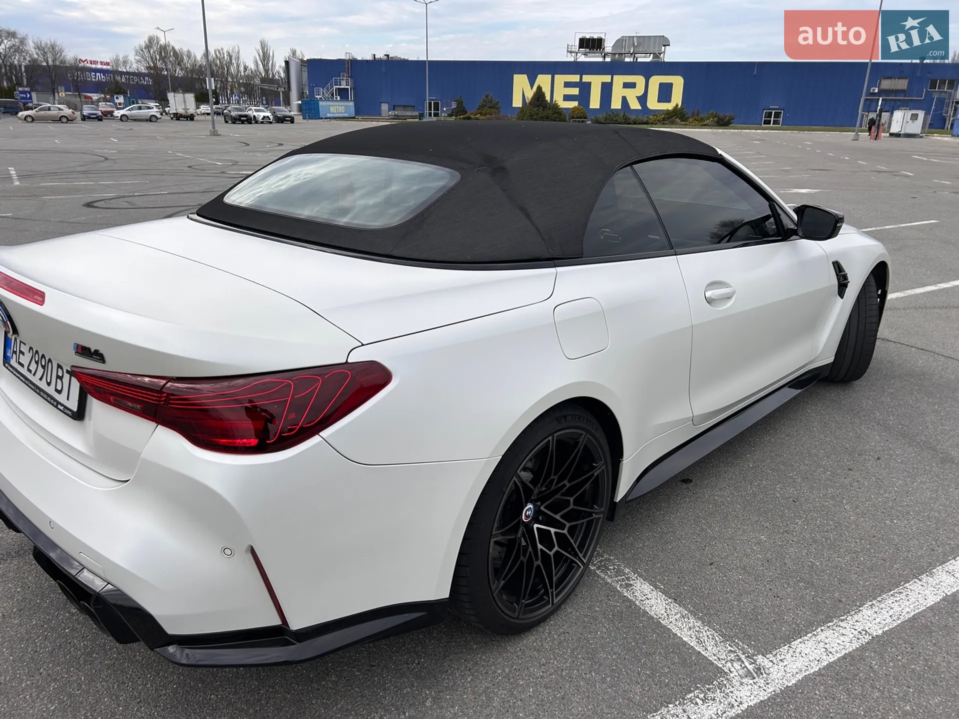 BMW M4 2022 VIN WBS33BA0XNCK43697 фото оголошення 3 з 40