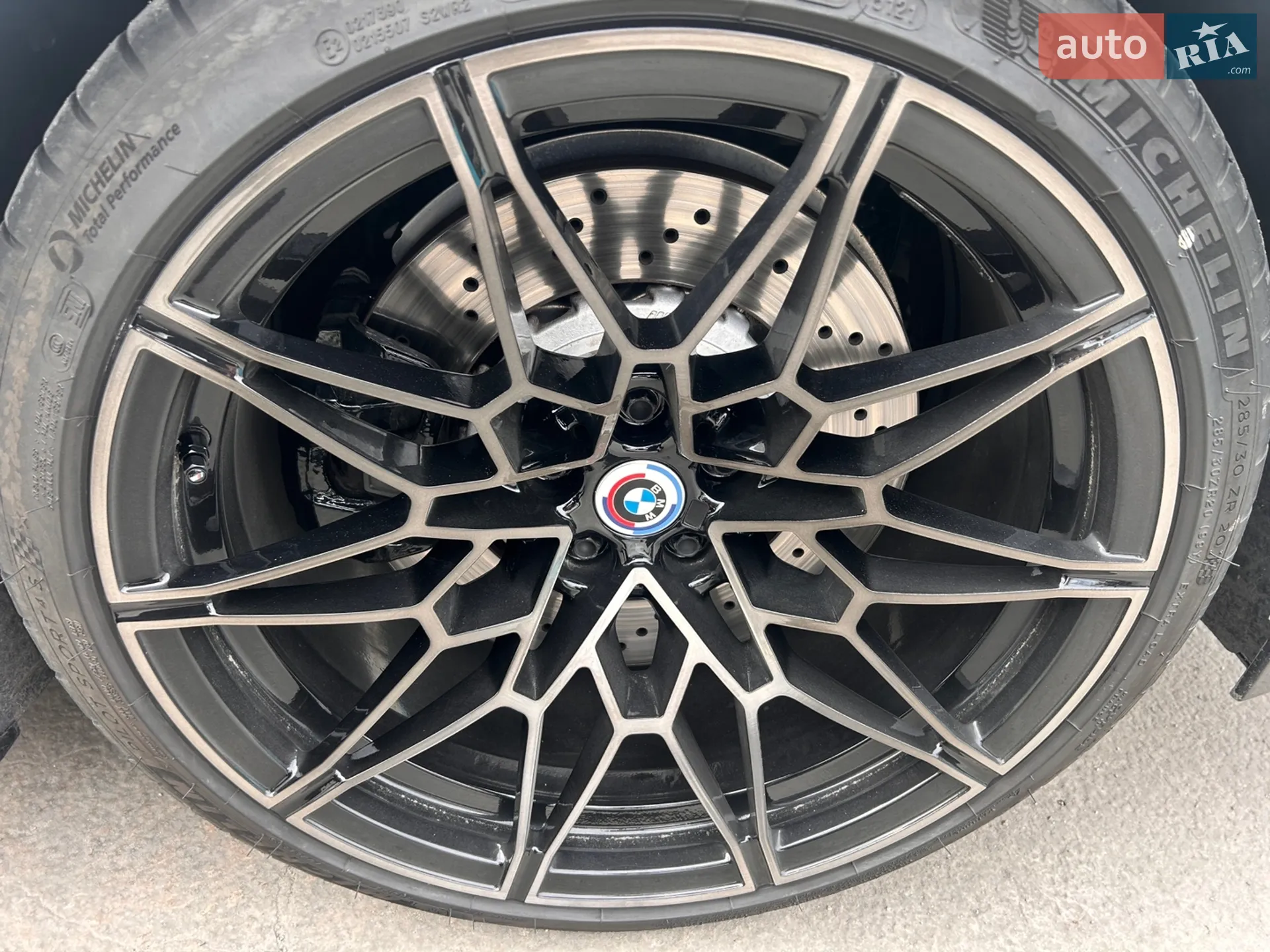 BMW M4 2022 VIN WBS33BA0XNCK43697 фото оголошення 19 з 40