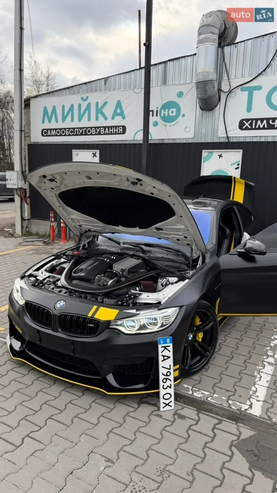 2015 BMW M4 - фото 1