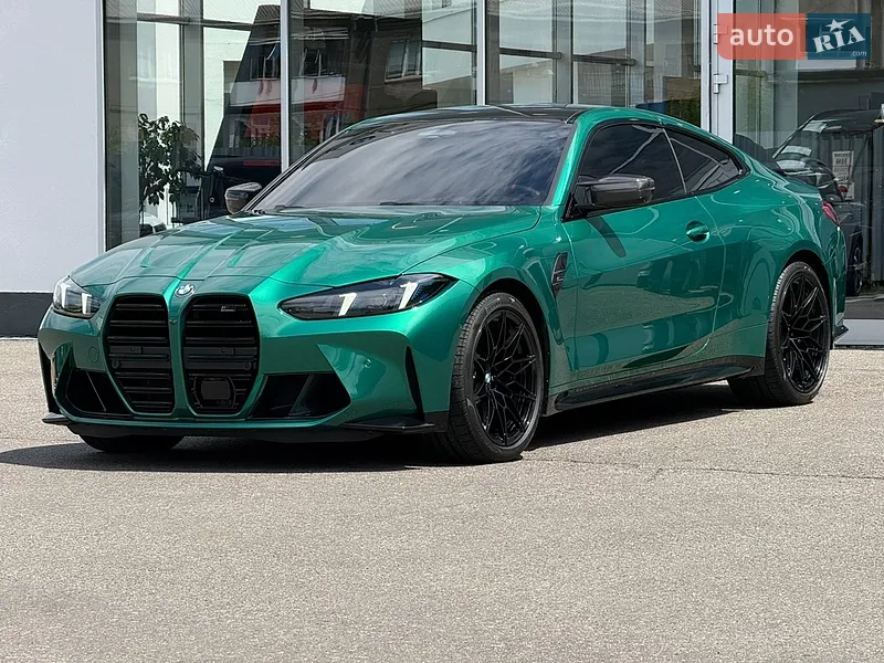 BMW M4 2025