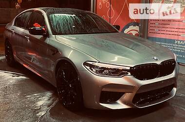 BMW M5  2018