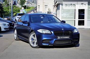 BMW M5  2012