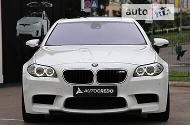 BMW M5  2012