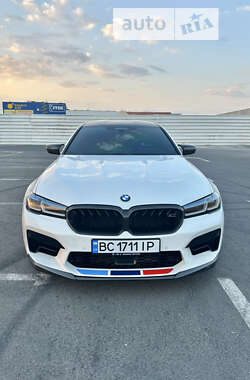 BMW M5  2021