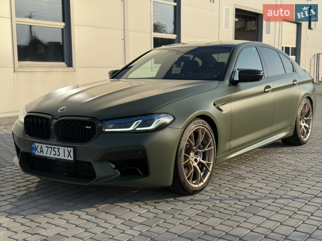 2020 BMW M5 - мініатюра 3