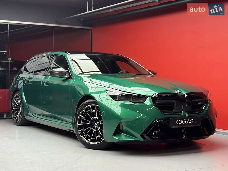 Универсал BMW M5