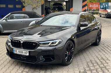 BMW M5  2022