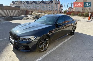 BMW M5  2018