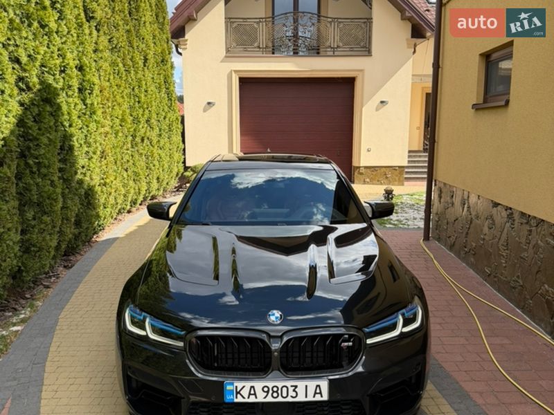 BMW M5