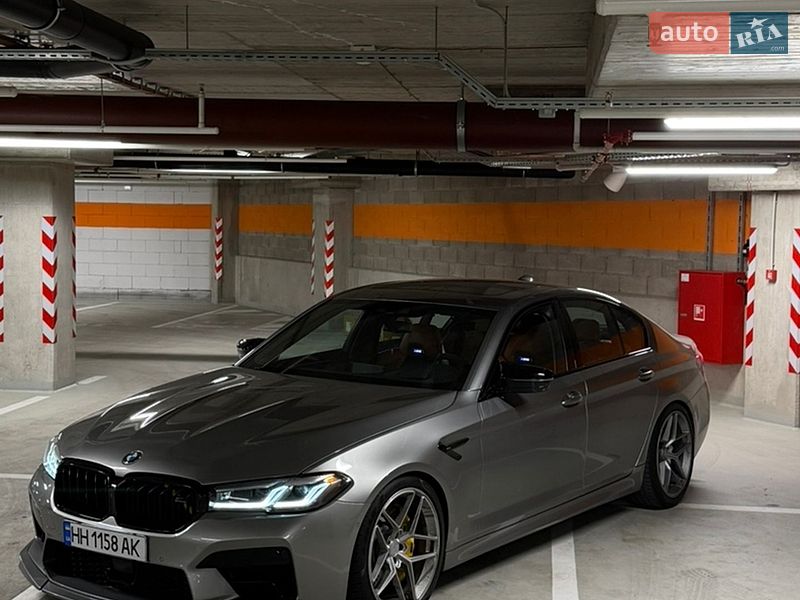 BMW M5