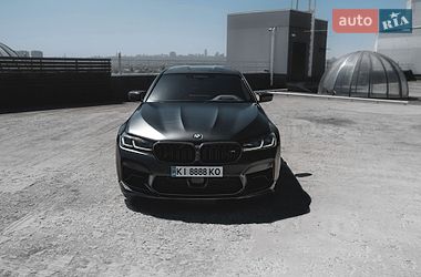 BMW M5  2021