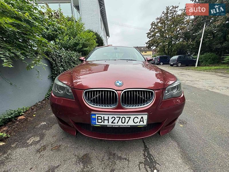 BMW M5 2006