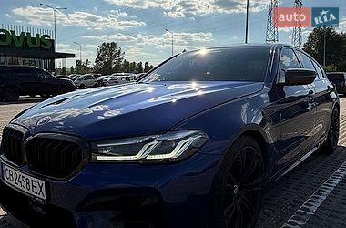 BMW M5  2022