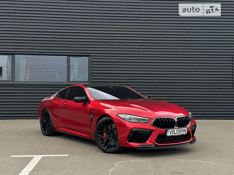 Купе BMW M8 2022 в Києві фото Купе BMW M8 2022 в Києві