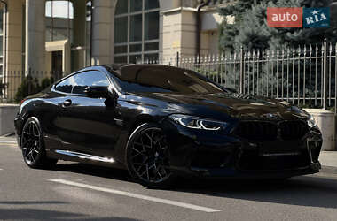 BMW M8 2023