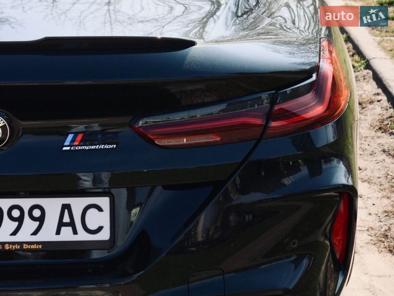 Легковые BMW M8