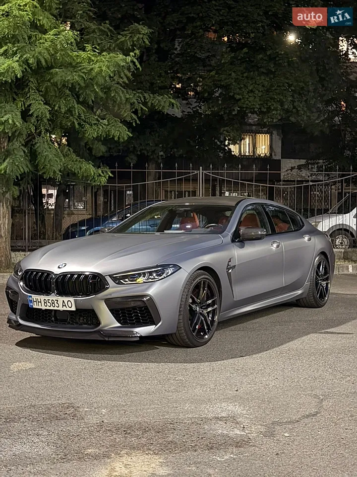 2023 BMW M8 - фото 1