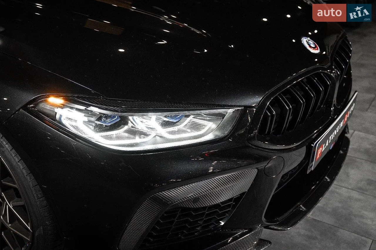 2022 BMW M8 - мініатюра 2