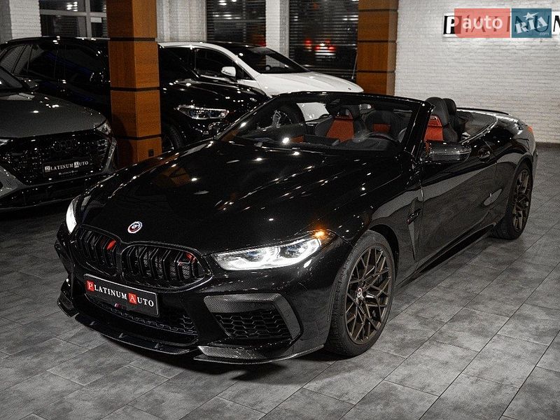BMW M8 2022