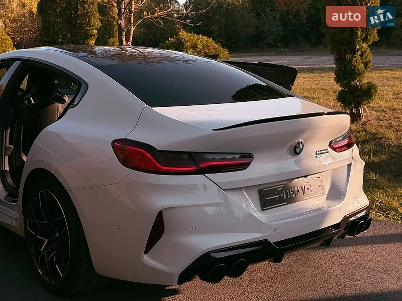 BMW M8