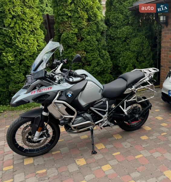 Мото BMW R 1250GS Adventure