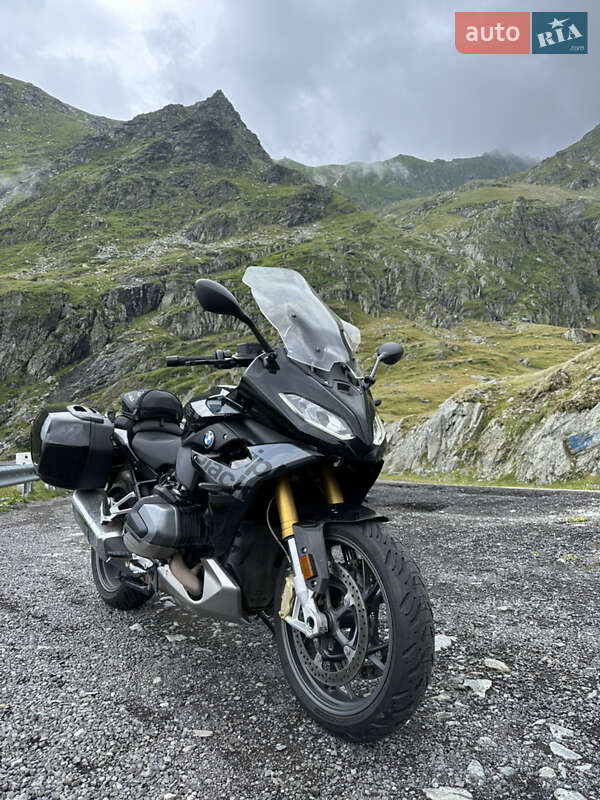 BMW R 1250RS