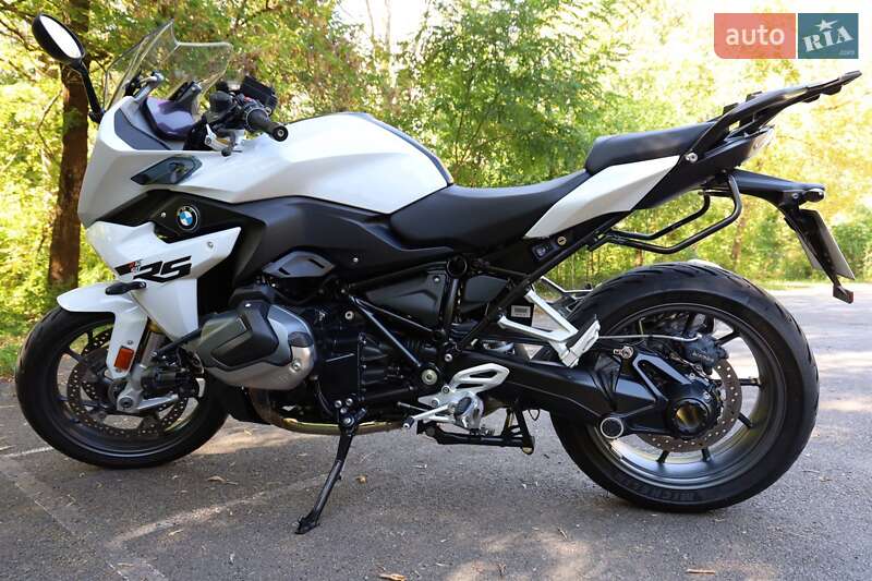 Мотоцикл Спорт-туризм BMW R 1250RS